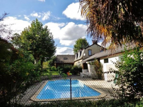 Hotels in Bourg-de-Bigorre